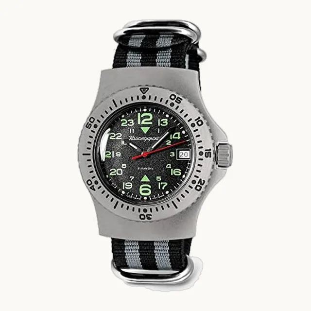 Komandirskie Reloj de pulsera automático de cuerda automática para buceador militar ruso | WR 200 m | Modelo 28