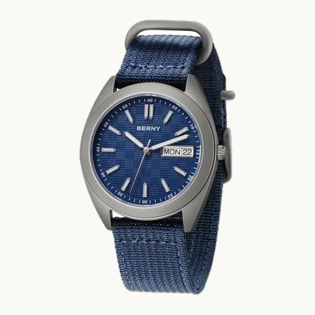 Reloj de titanio para hombre, movimiento de cuarzo japonés, reloj analógico de cuarzo superluminoso, vidrio de z